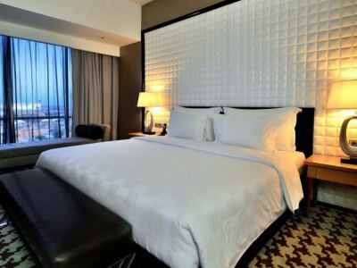 Hotel Ts Suites Surabaya