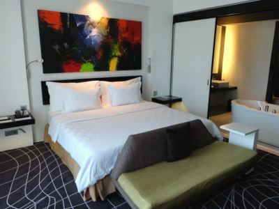 Hotel Ts Suites Surabaya