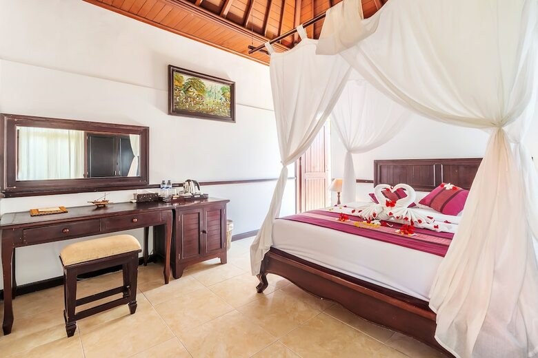 Hotel Adi Assri Beach Resorts And Spa