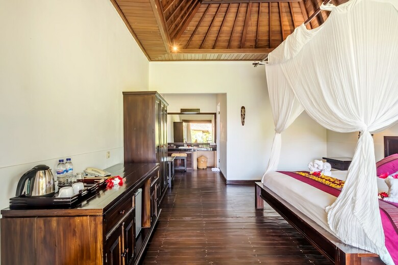 Hotel Adi Assri Beach Resorts And Spa