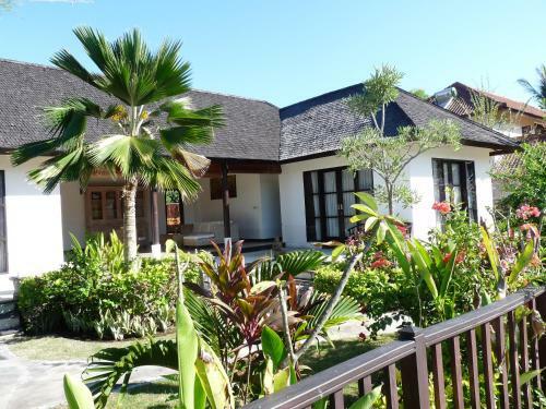 Hostal Taman Dewi Sri Villa Et Bungalow