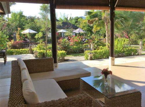 Hostal Taman Dewi Sri Villa Et Bungalow