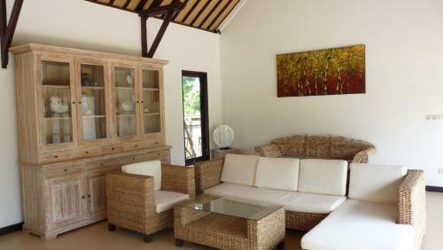 Hostal Taman Dewi Sri Villa Et Bungalow