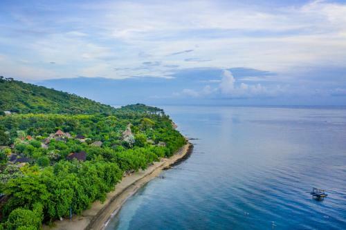 Taman Selini Wahana Beach Resort