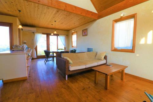 Oceanic House Tamatebako