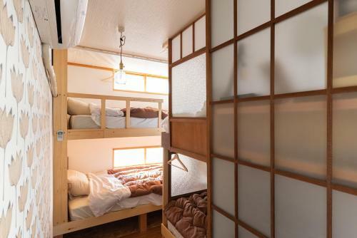 Albergue Guesthouse & Kitchen Hace