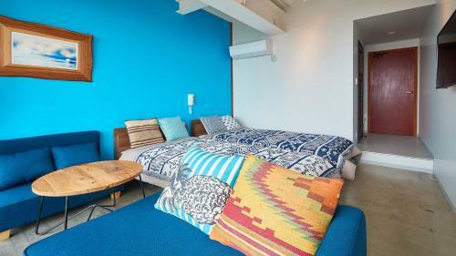 Hostal Zaimokuza Seasons