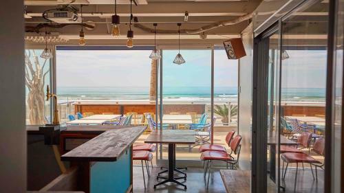 Hostal Zaimokuza Seasons