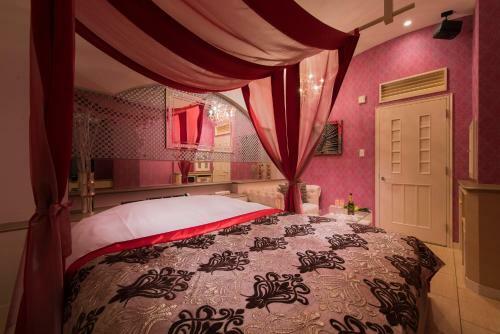 Hotel ???????