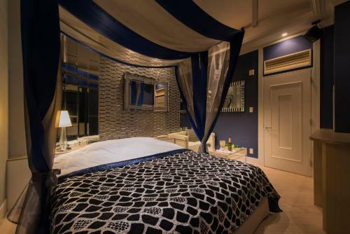 Hotel ???????