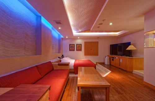 Hotel Noon (adult Only)