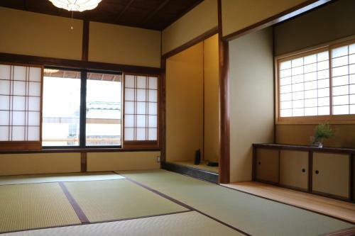Kurashiki Den -whole Propaty