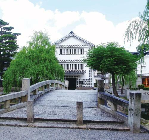 Kurashiki Den -modern House