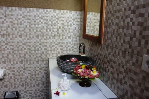Hostal Sudi Guest House
