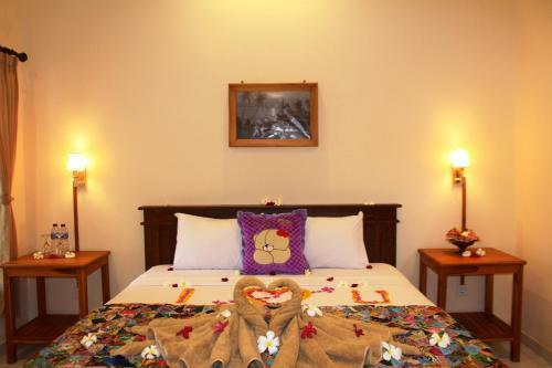 Hostal Sudi Guest House