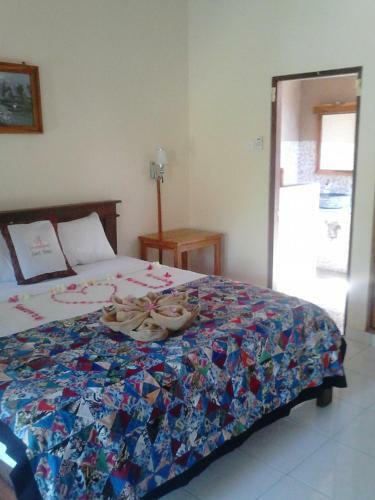 Hostal Sudi Guest House