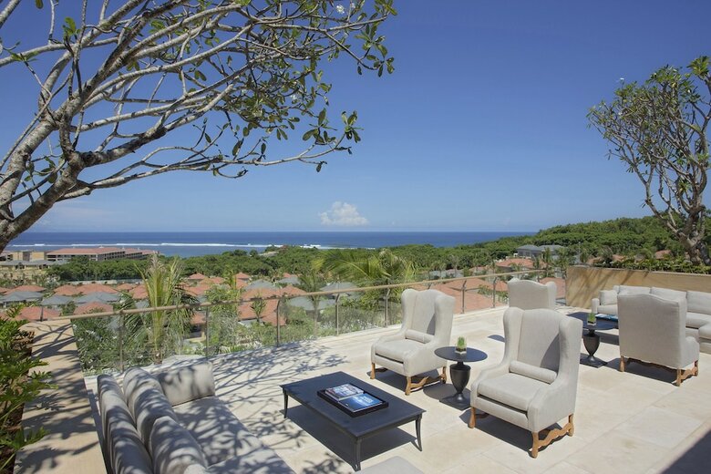 Mulia Villas