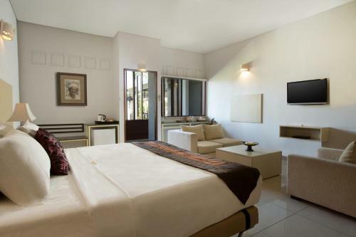 Alindra Villa