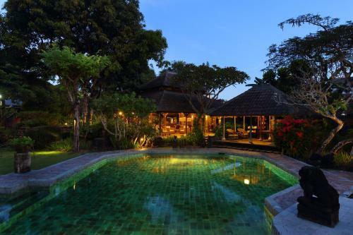 Alindra Villa