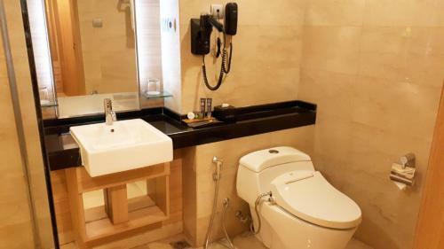 Novotel Surabaya Hotel