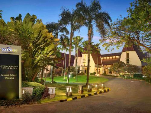 Novotel Surabaya Hotel