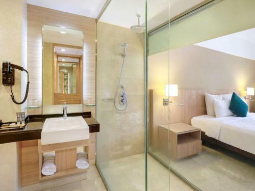Novotel Surabaya Hotel