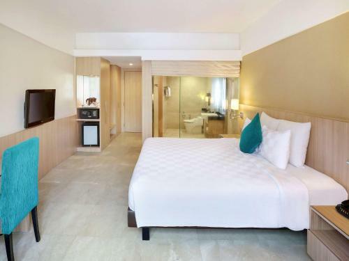Novotel Surabaya Hotel