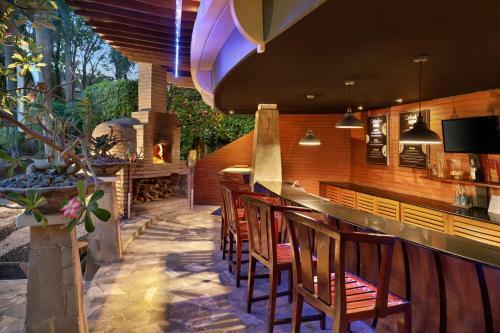 Novotel Surabaya Hotel