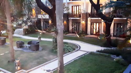 Novotel Surabaya Hotel