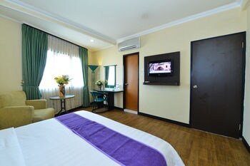 Grand Kalimas Hotel
