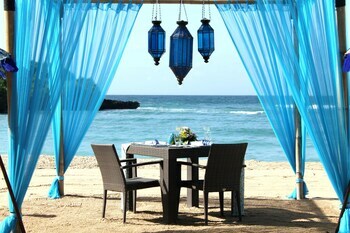 Hotel Courtyard By Marriott Bali Nusa Dua