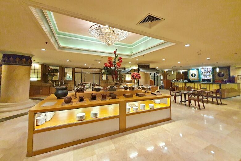 Tunjungan Hotel