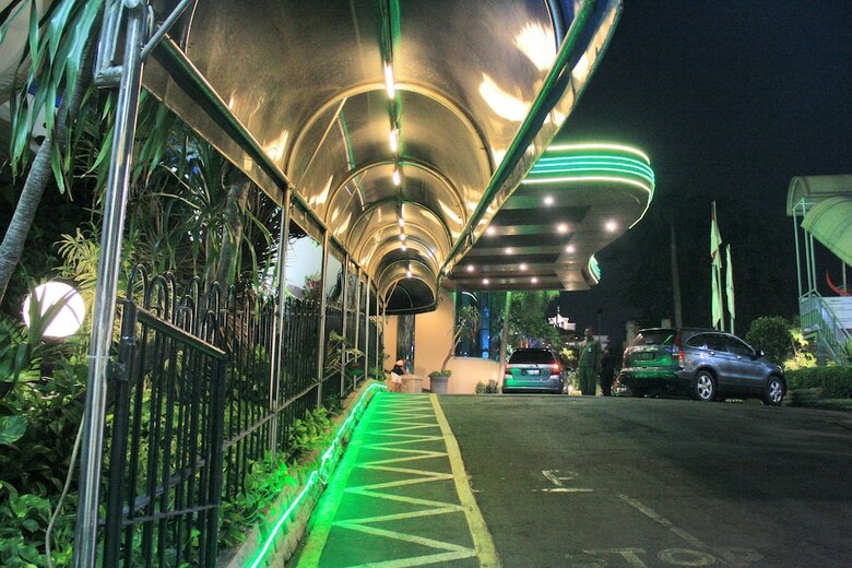 Tunjungan Hotel