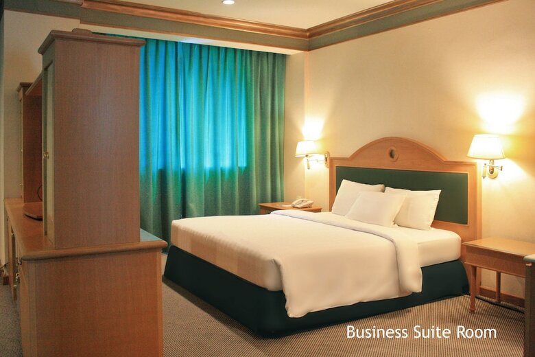 Tunjungan Hotel