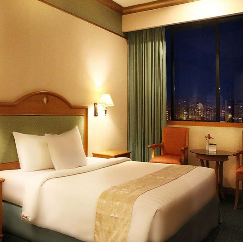 Tunjungan Hotel