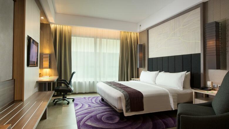 Aston Primera Pasteur Hotel And Convention Center