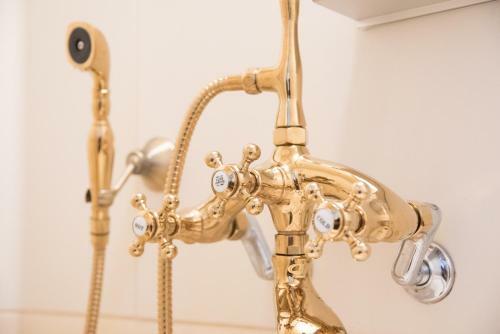 Apartamentos Ellintons House