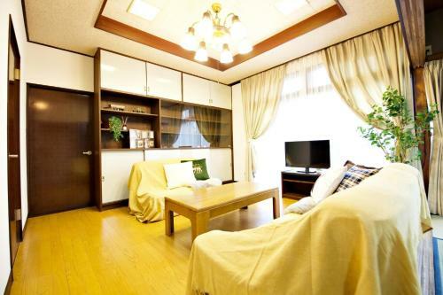 Gunma House