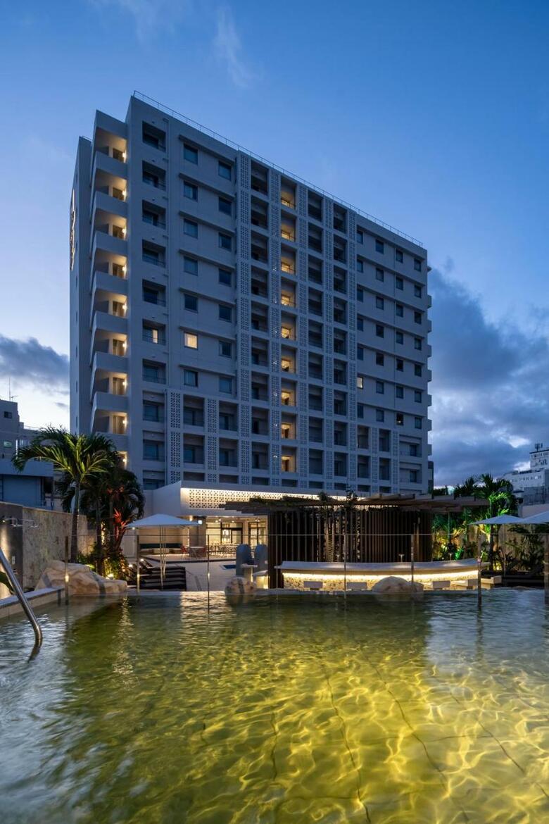 Okinawa Hinode Resort & Hot Spring Hotel
