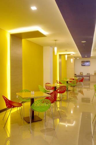 Hotel Zodiak At Paskal