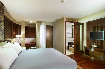 Hotel House - Sangkuriang