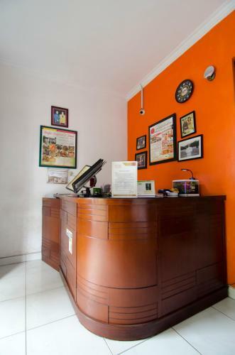 Hostal Guest House Salon & Spa Fora Taman Lingkar