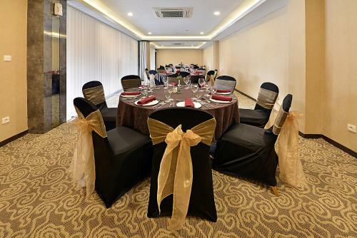 Serela Waringin Hotel