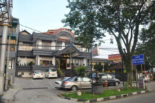 Benua Hotel