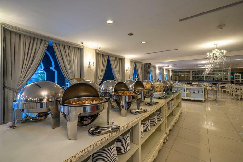 Gh Universal Hotel Bandung