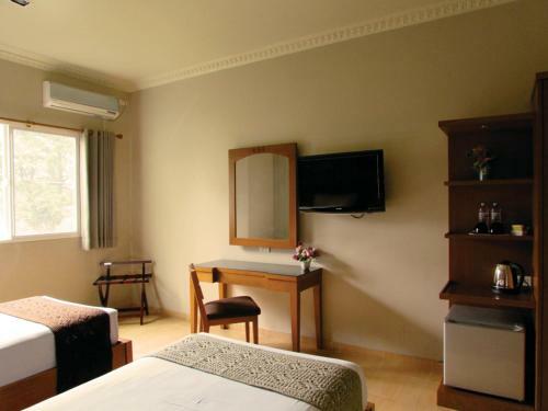 U Village Hotel And Villa