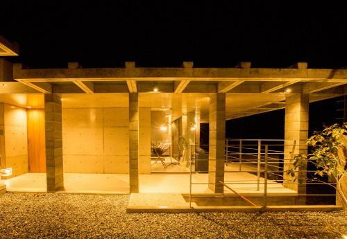 The : Moves -mus�e Villa-