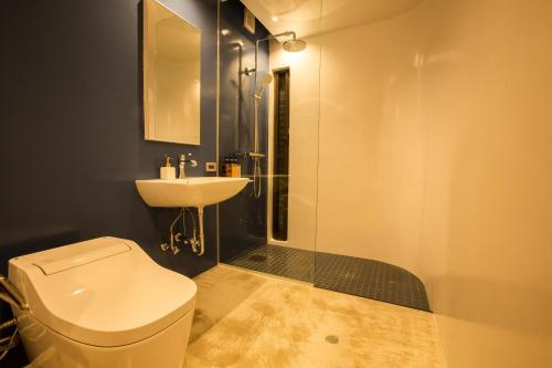 The : Moves -mus�e Villa-