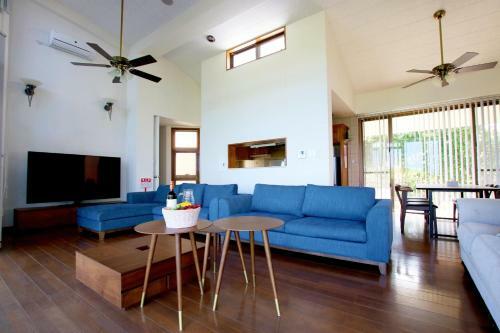 Villa Nalu Mele Resort