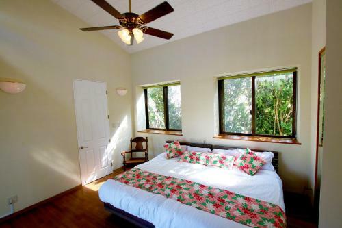 Villa Nalu Mele Resort